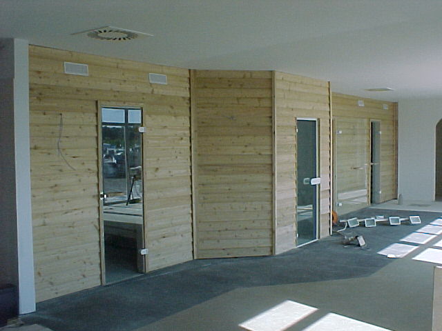 Koll Sauna mit Kolldarium Kolltrol und Koll Vital Color Sonne Dampfbad Solarium ++  Koll Saunareferenz Wellnesscamp D�ne 6 Ostseeheilbad Zingst n�he R�gen  Mecklenburg Vorpommern ehemalige DDR pr�sentiert von Koll Saunabau dem Saunahersteller f�r Berlin Brandenburg Ostdeutschland neue Bundesl�nder ++Herstellung in  Delbr�ck OWL NRW n�he Paderborn Westfalen