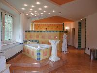 Koll Saunabau der Saunahersteller aus OWL Ostwestfalen in NRW Nordrhein Westfalen pr�sentiert die Saunareferenz: Gut Rothensiek in Leopoldstal bei Horn Bad Meinberg Lipperland n�he Detmold ++ Koll Exquisit Sauna mit Hemlock Waldpappel Tropenholzfrei ++ Kolldarium Kombinationsofen (Biodampfbad) ++ Koll Saunabau ist der Marktf�hrer f�r Sauna und Kolldarium kombiniert der Innovation aus dem Hause Koll Saunabau 