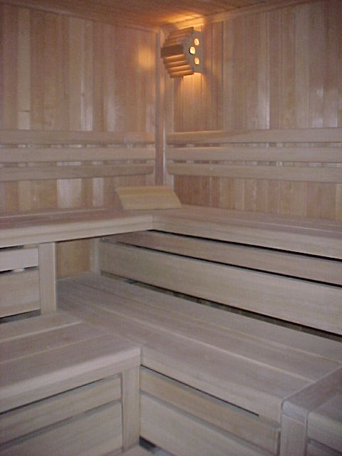 Koll Saunabau der Sauna Hersteller aus Deutschland pr�sentiert die Saunareferenz: Hotel Mediterranee Bibione Italien n�he Venedig Italien S�dtirol ++ Koll Saunabau europaweiter Montageservice