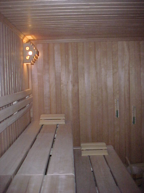 Koll Saunabau der Sauna Hersteller aus Deutschland pr�sentiert die Saunareferenz: Hotel Mediterranee Bibione Italien n�he Venedig Italien S�dtirol ++ Koll Saunabau europaweiter Montageservice